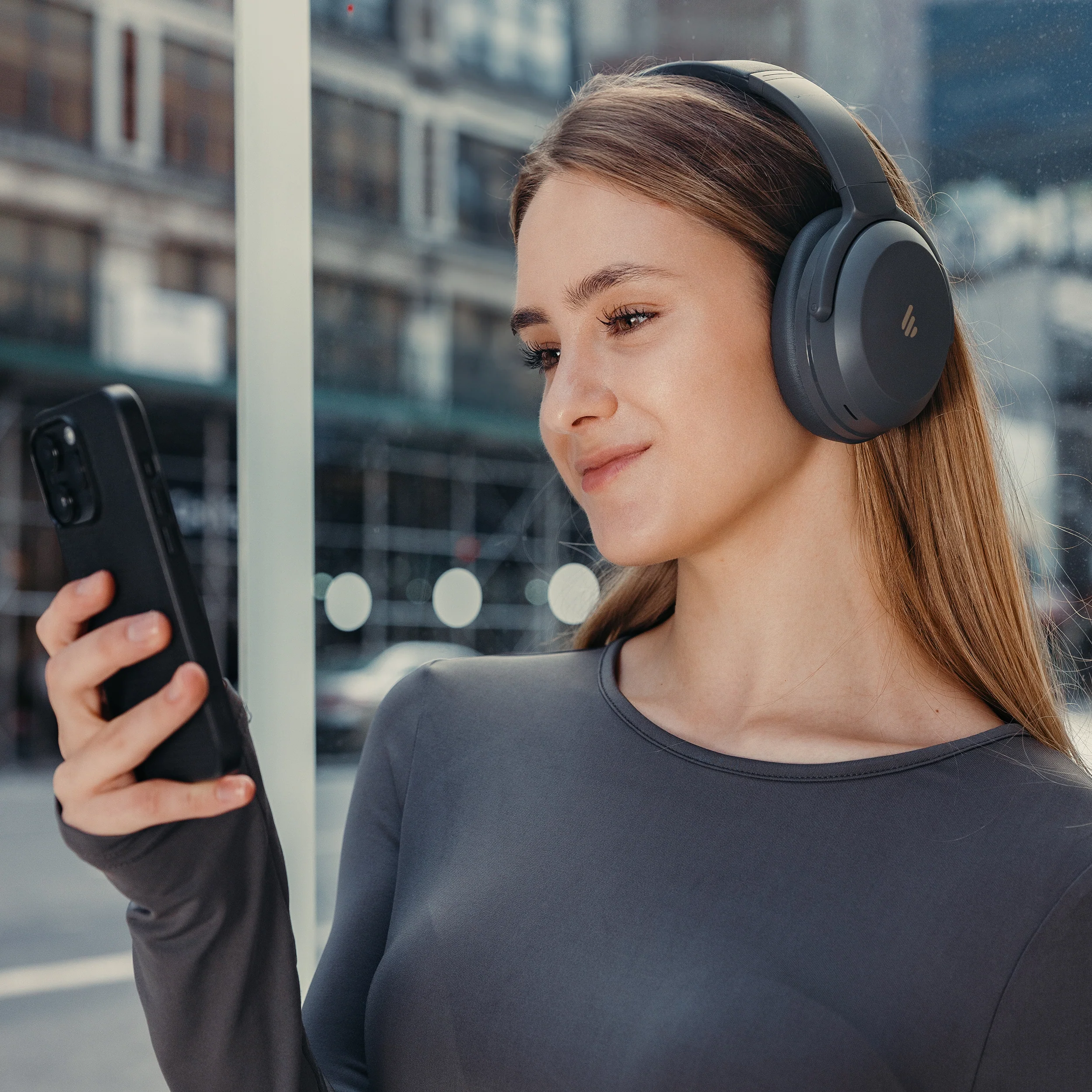 WH700NB Pro Wireless Active Noise Cancellation Over-Ear Headphones - Image 5